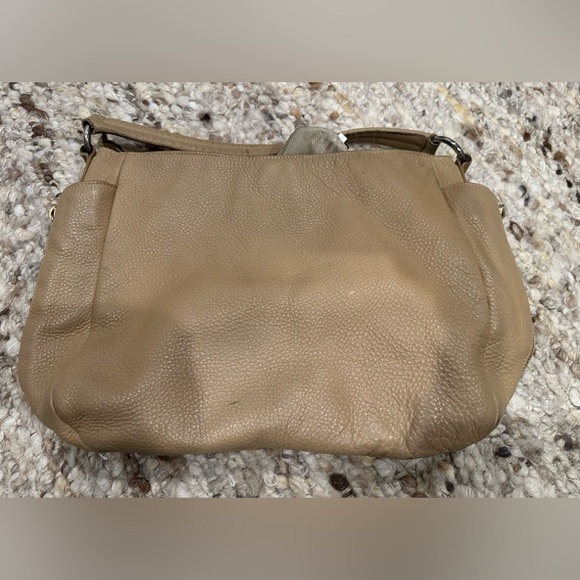 Prada Vitello Daino Side Pocket Zip Large Hobo/Authentic - Picture 4 of 13